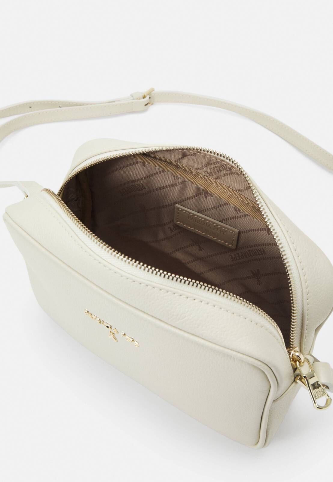 cb1a7f3a98394b6cace10ff21d78ba4a